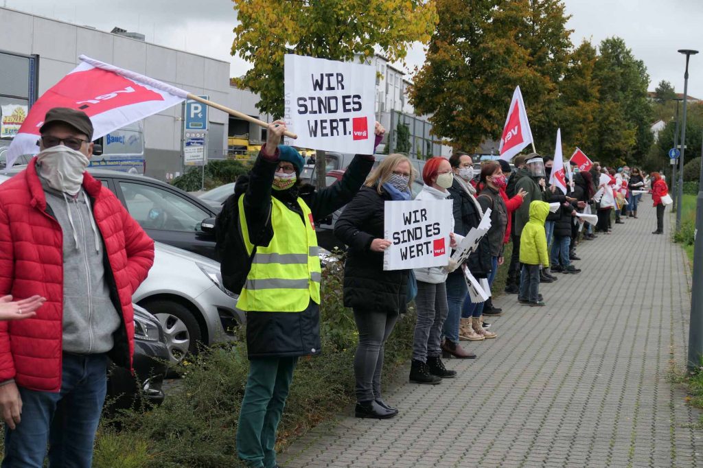 "Wir halten den Laden am Laufen - jetzt seid ihr dran" - Warnstreik am 15.10. in Bad Vilbel