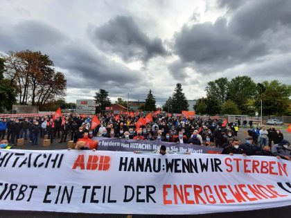 Schwarze-Wolken über Großauheim - Protest am 5.10.2020 gegen die Schließung von Hitachi-ABB 