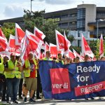 Demonstration am Flughafen