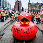 Streiflichter vom Warnstreik für die Tarifforderungen im Öffentlichen Dienst, hier in Frankfurt am Main