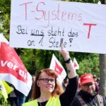 3000 Telekombeschäftigte machen in Siegburg Druck vor der zweiten Verhandlungsrunde der Tarifverhandlungen