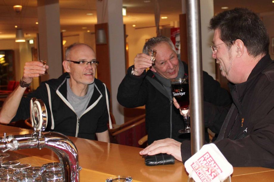 Übung zur Fotoreportage: "Ein Tag im BZ Gladenbach" Übung zur Fotoreportage: "Ein Tag im BZ Gladenbach"