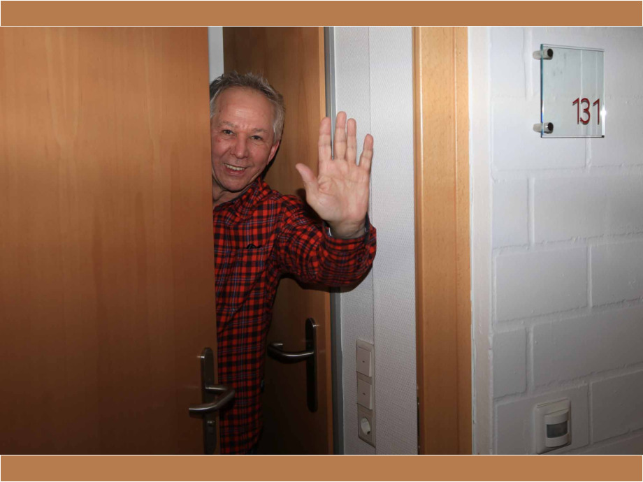 Übung zur Fotoreportage: "Ein Tag im BZ Gladenbach" Übung zur Fotoreportage: "Ein Tag im BZ Gladenbach"
