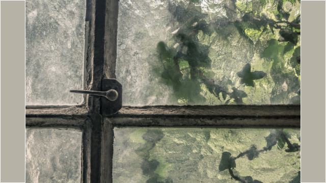 Fenster eines vergessenen Ortes
