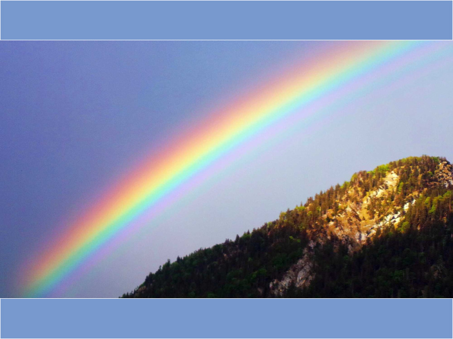 Regenbogen am Berg