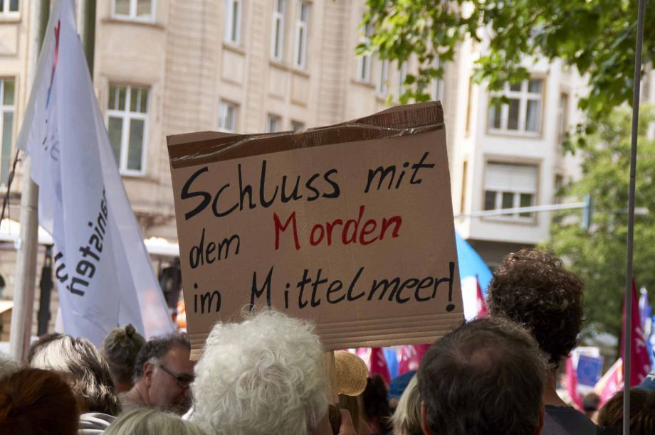 Schluss mit den Morden im Mittelmeer! Schluss mit den Morden im Mittelmeer!