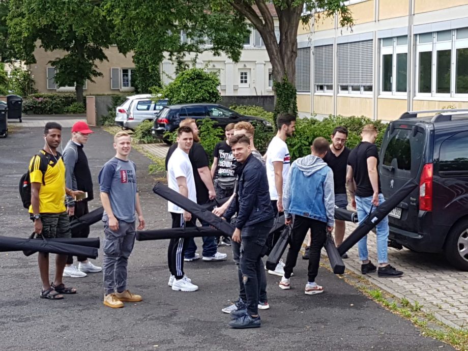 Zu guter Letzt: DIe Ausstellung wird verpackt und zurück gebracht Zu guter Letzt: DIe Ausstellung wird verpackt und zurück gebracht