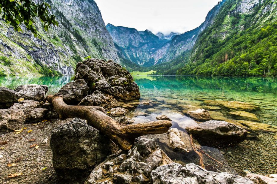 Obersee im Nationalpark Berchtesgaden Obersee im Nationalpark Berchtesgaden