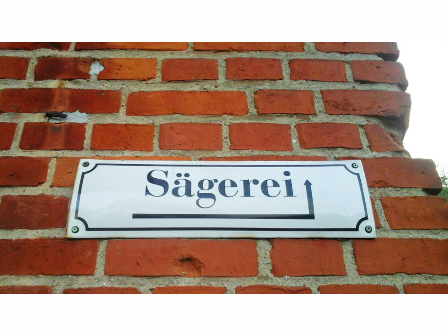 Um die Ecke