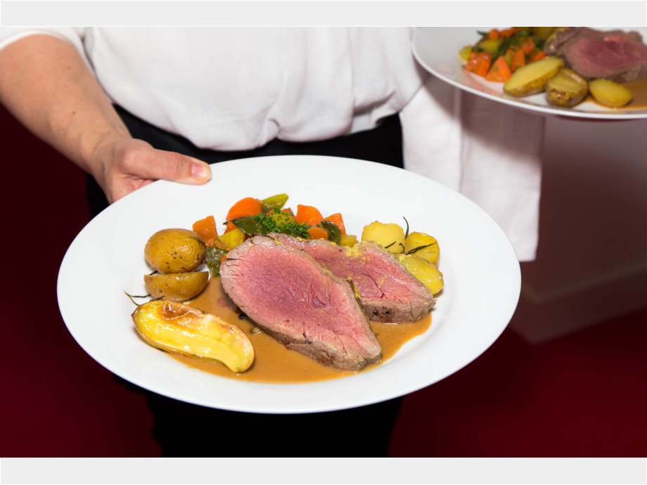 Fleisch-Duett mit Kartoffel-Gemüse-Begleitung