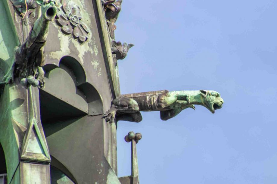 Wasserspeier ohne Wasser Wasserspeier ohne Wasser