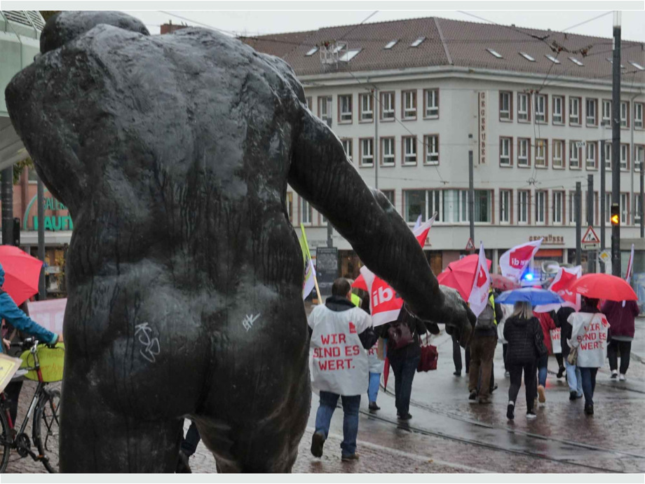 2019-10-19 Warnstreik Wohnpark Kranichstein