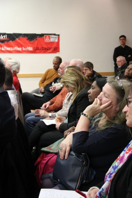 Volles Haus Volles Haus