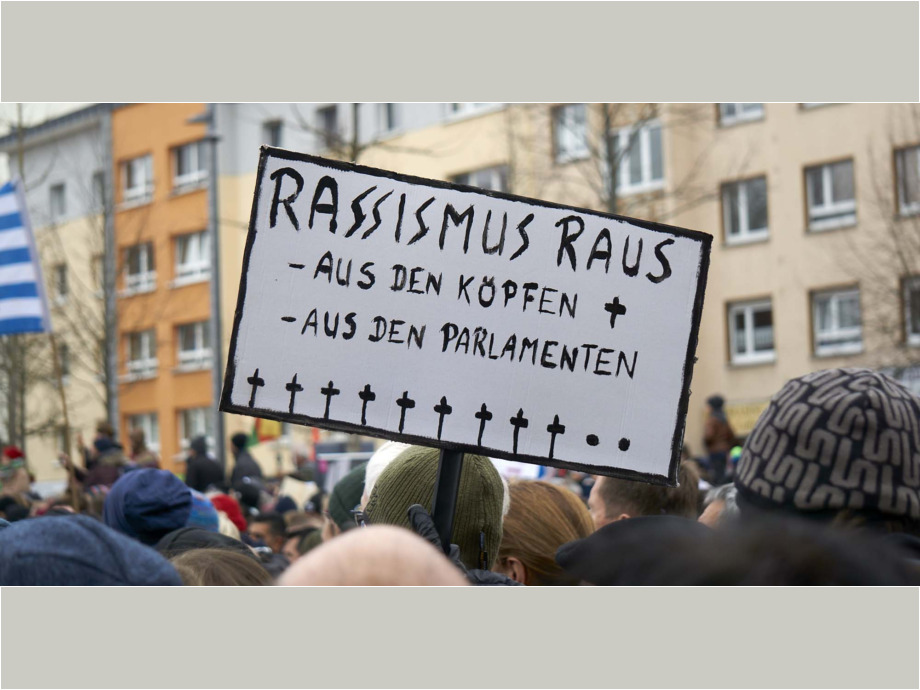 Solidarität statt Spaltung - Trauer um die Opfer der rassistschen Morde am 19. Janaur 2020 in Hanau Solidarität statt Spaltung - Trauer um die Opfer der rassistschen Morde am 19. Janaur 2020 in Hanau