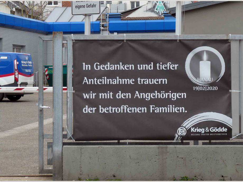 Solidarität statt Spaltung - Trauer um die Opfer der rassistschen Morde am 19. Janaur 2020 in Hanau Solidarität statt Spaltung - Trauer um die Opfer der rassistschen Morde am 19. Janaur 2020 in Hanau