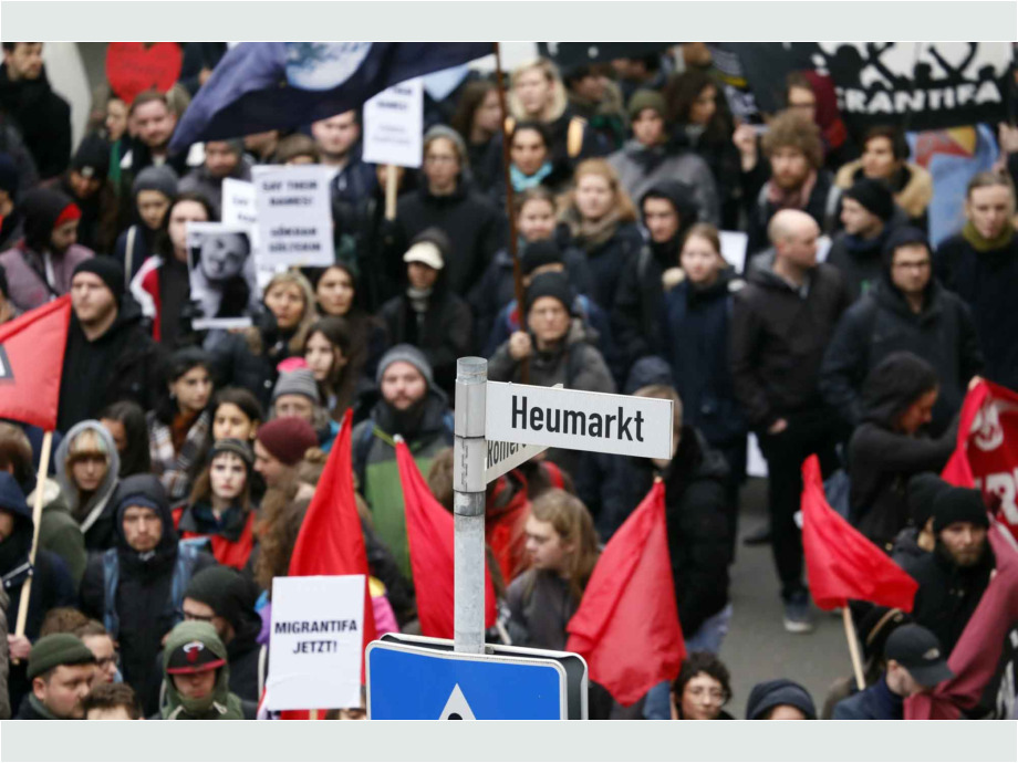 Solidarität statt Spaltung - Trauer um die Opfer der rassistschen Morde am 19. Janaur 2020 in Hanau Solidarität statt Spaltung - Trauer um die Opfer der rassistschen Morde am 19. Janaur 2020 in Hanau