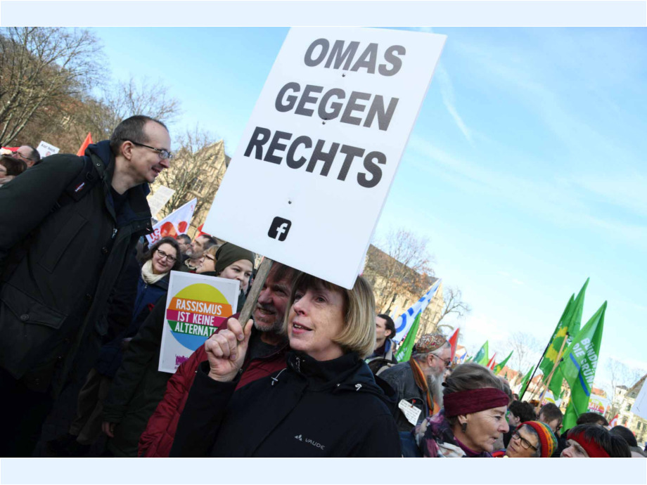 #Nichtmituns - 18.000 in Erfurt gegen Pakt mit rechts #Nichtmituns - 18.000 demonstrieren am 15. Februar 2020 in Erfurt gegen Pakt mit rechts