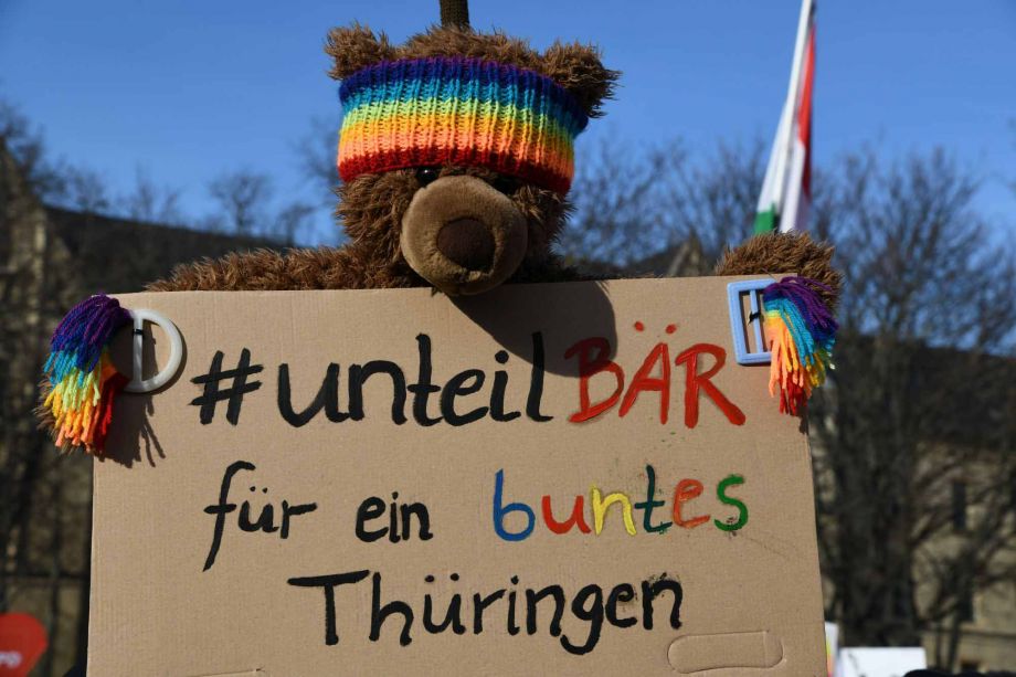 #Nichtmituns - 18.000 in Erfurt gegen Pakt mit rechts #Nichtmituns - 18.000 demonstrieren am 15. Februar 2020 in Erfurt gegen Pakt mit rechts
