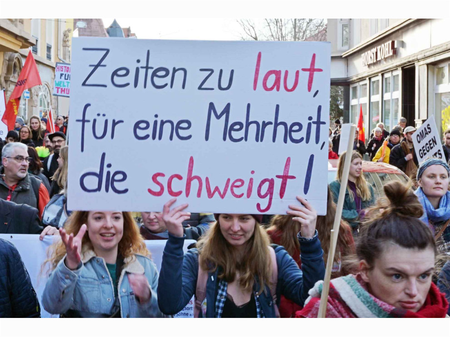 #Nichtmituns - 18.000 demonstrieren am 15. Februar 2020 in Erfurt gegen Pakt mit rechts #Nichtmituns - 18.000 demonstrieren am 15. Februar 2020 in Erfurt gegen Pakt mit rechts
