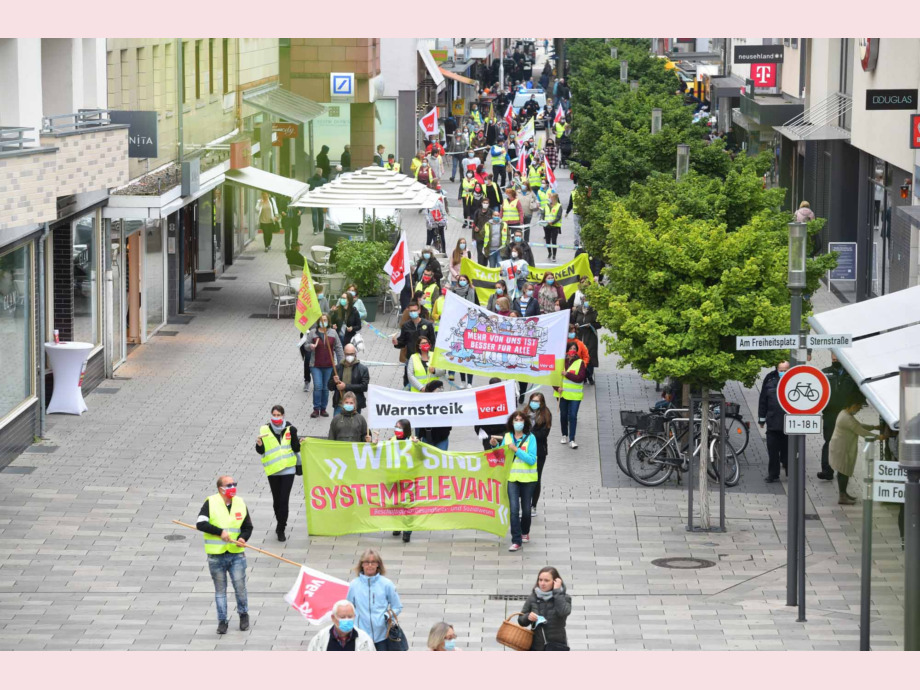 2020-09-30 Tarifrunde OeD Warnstreik Klinikum Hanau und Altenpflegezentrum Rodenbach 2020-09-30 Tarifrunde OeD Warnstreik Klinikum Hanau und Altenpflegezentrum Rodenbach