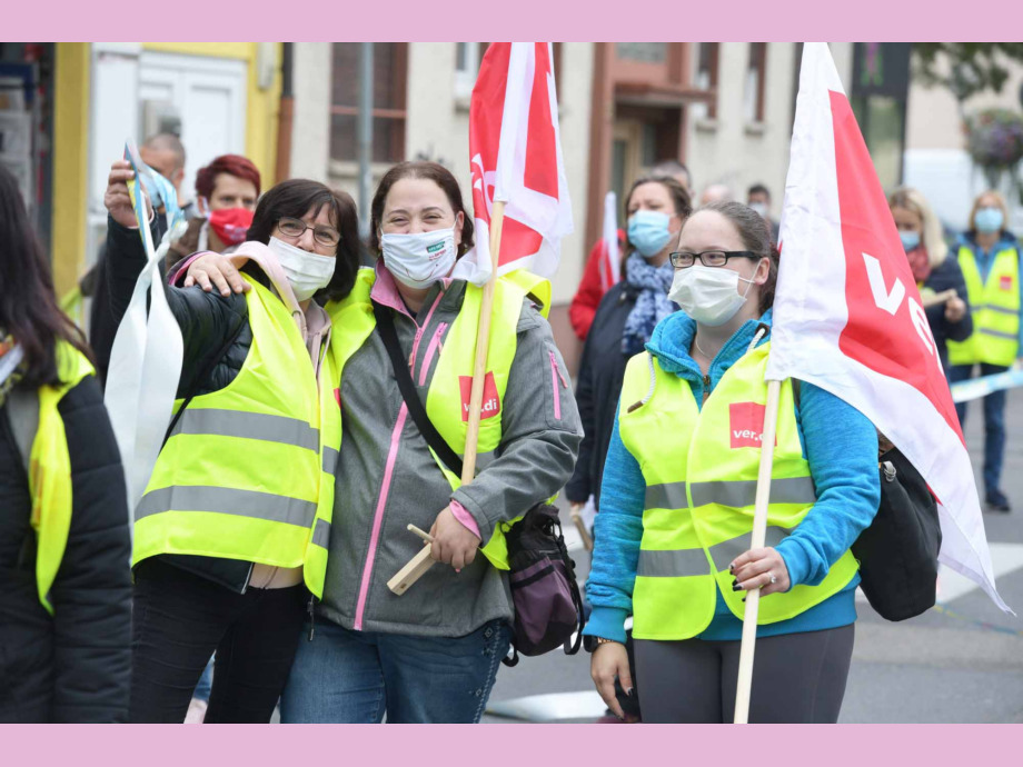 2020-09-30 Tarifrunde OeD Warnstreik Klinikum Hanau und Altenpflegezentrum Rodenbach 2020-09-30 Tarifrunde OeD Warnstreik Klinikum Hanau und Altenpflegezentrum Rodenbach