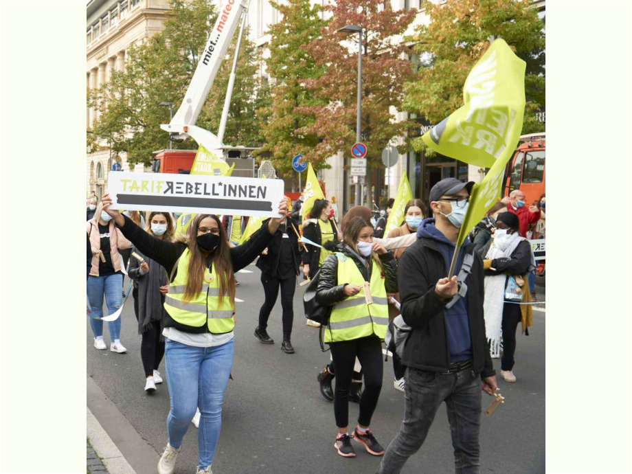 Demozug zum Rathenauplatz