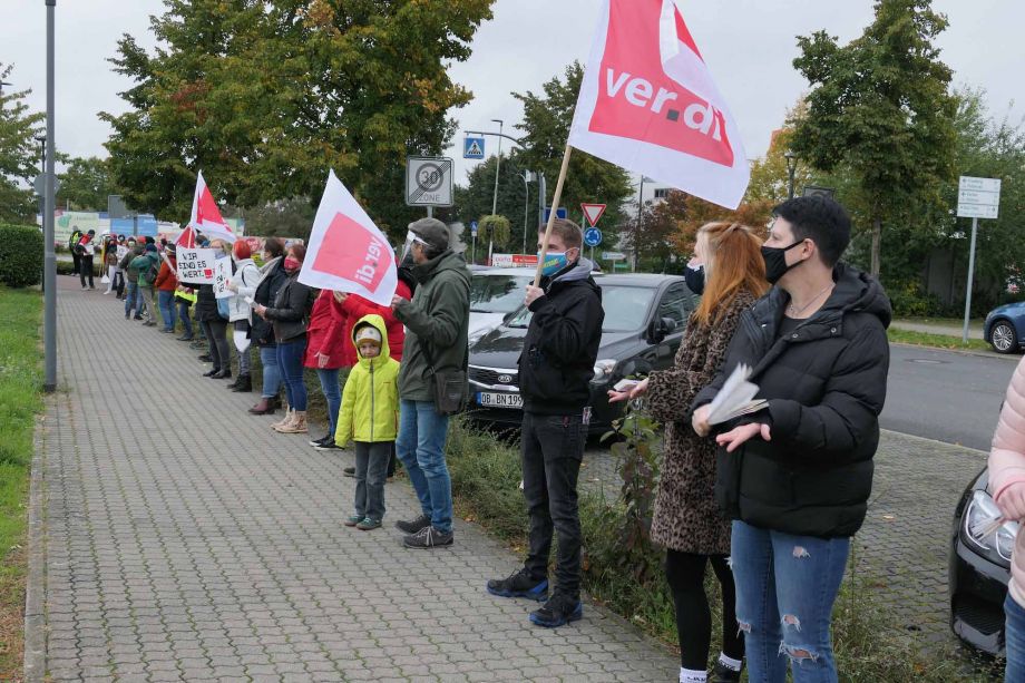 "Wir halten den Laden am Laufen - jetzt seid ihr dran" - Warnstreik am 15.10. in Bad Vilbel