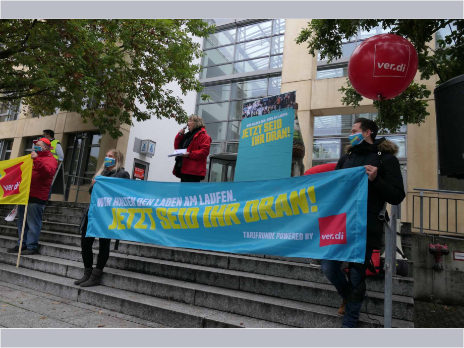 "Wir halten den Laden am Laufen - jetzt seid ihr dran" - Warnstreik am 15.10. in Bad Vilbel "Wir halten den Laden am Laufen - jetzt seid ihr dran" - Warnstreik am 15.10. in Bad Vilbel