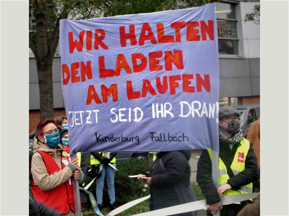 Wir reißen die Ost-West-Arbeitszeitmauer nieder – Warnstreikaktion am 16.10. in Hanau Wir reißen die Ost-West-Arbeitszeitmauer nieder – Warnstreikaktion am 16.10. in Hanau