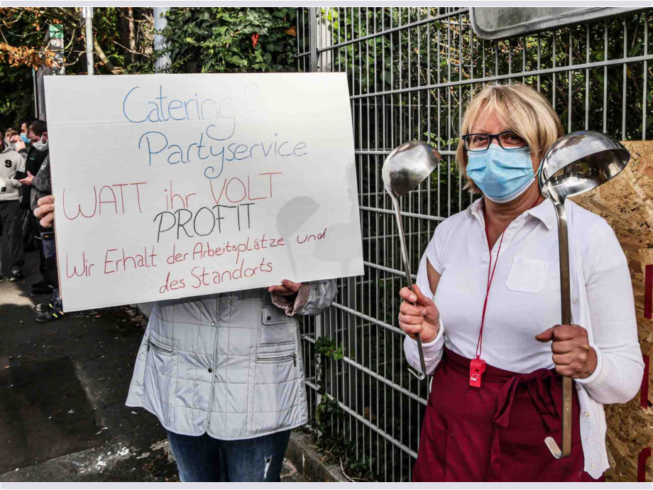 Schwarze-Wolken über Großauheim - Protest am 5.10.2020 gegen die Schließung von Hitachi-ABB