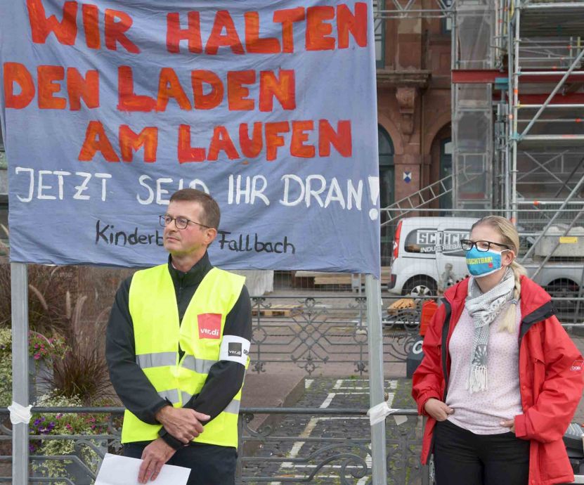 2020-10-01 Tarifrunde TV OeD - Streikfrühstück auf dem Marktplatz in Hanau 2020-10-01 Tarifrunde TV OeD - Streikfrühstück auf dem Marktplatz in Hanau