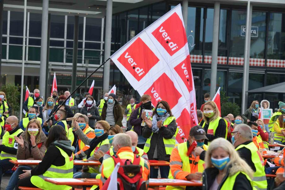 2020-10-01 Tarifrunde TV OeD - Streikfrühstück auf dem Marktplatz in Hanau 2020-10-01 Tarifrunde TV OeD - Streikfrühstück auf dem Marktplatz in Hanau
