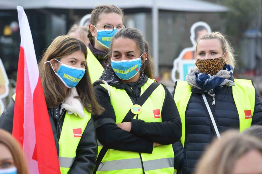 2020-10-01 Tarifrunde TV OeD - Streikfrühstück auf dem Marktplatz in Hanau 2020-10-01 Tarifrunde TV OeD - Streikfrühstück auf dem Marktplatz in Hanau