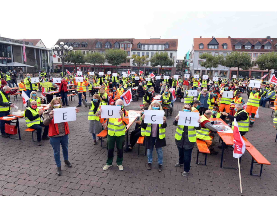 2020-10-01 Tarifrunde TV OeD - Streikfrühstück auf dem Marktplatz in Hanau 2020-10-01 Tarifrunde TV OeD - Streikfrühstück auf dem Marktplatz in Hanau