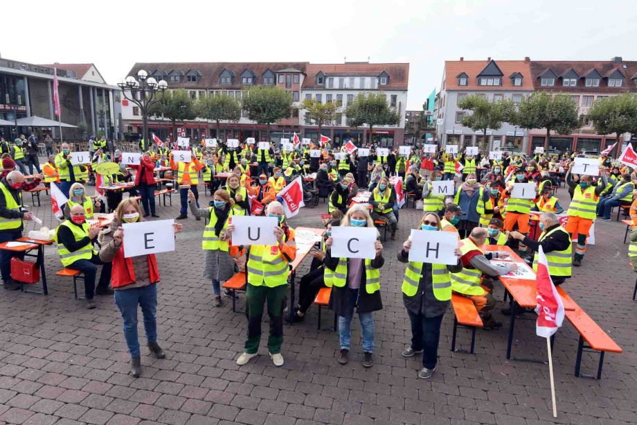 2020-10-01 Tarifrunde TV OeD - Streikfrühstück auf dem Marktplatz in Hanau 2020-10-01 Tarifrunde TV OeD - Streikfrühstück auf dem Marktplatz in Hanau
