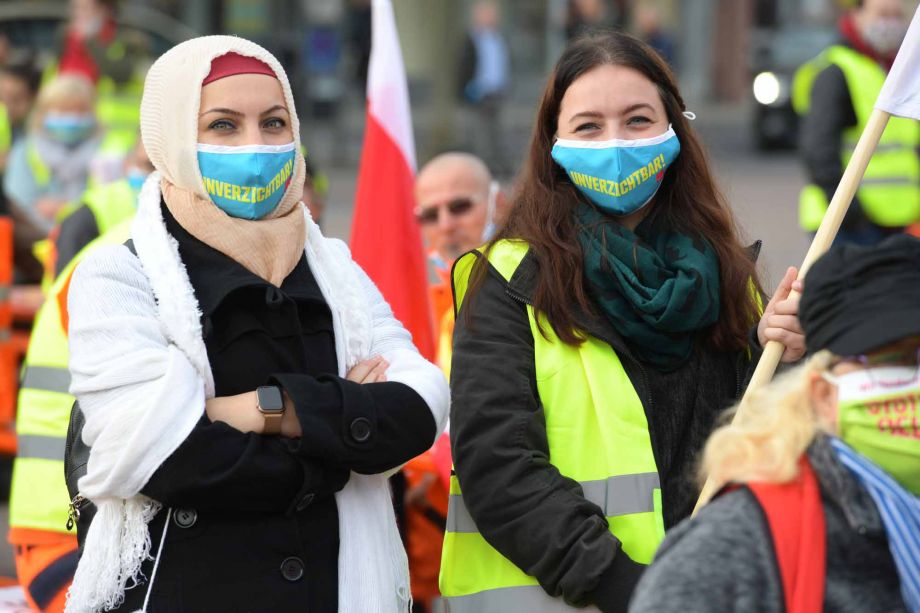 2020-10-01 Tarifrunde TV OeD - Streikfrühstück auf dem Marktplatz in Hanau 2020-10-01 Tarifrunde TV OeD - Streikfrühstück auf dem Marktplatz in Hanau