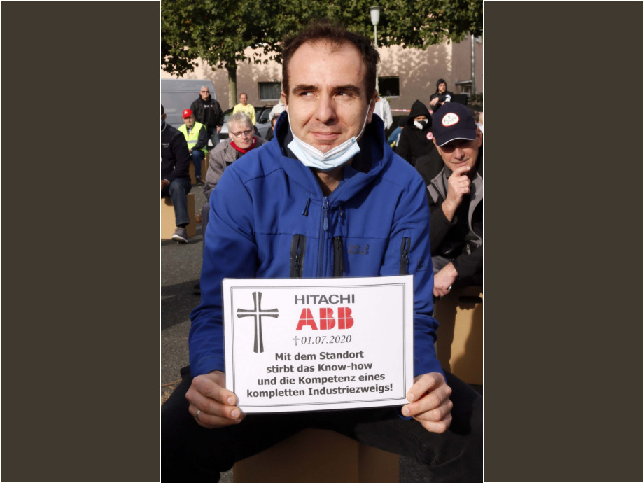 Schwarze-Wolken über Großauheim - Protest am 5.10.2020 gegen die Schließung von Hitachi-ABB