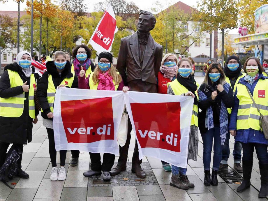 Wir reißen die Ost-West-Arbeitszeitmauer nieder - Streikaktion am 16.10. in Hanau