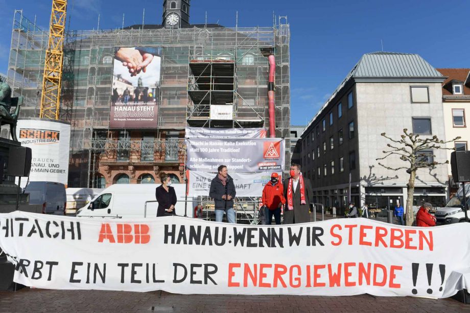 Warnstreik und Autocorsoam 19. November 2020 für den Erhalt der Arbeitsplätze bei Hitachi ABB Power Grids in Hanau-Großauheim