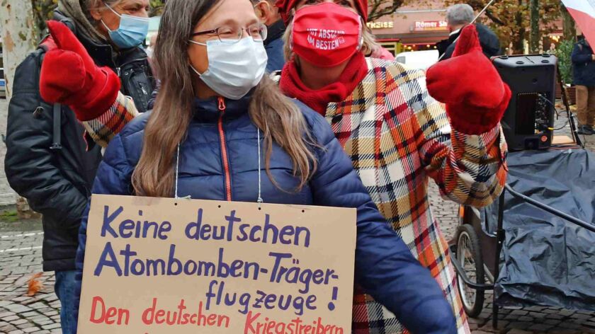 Demo mit Maske
