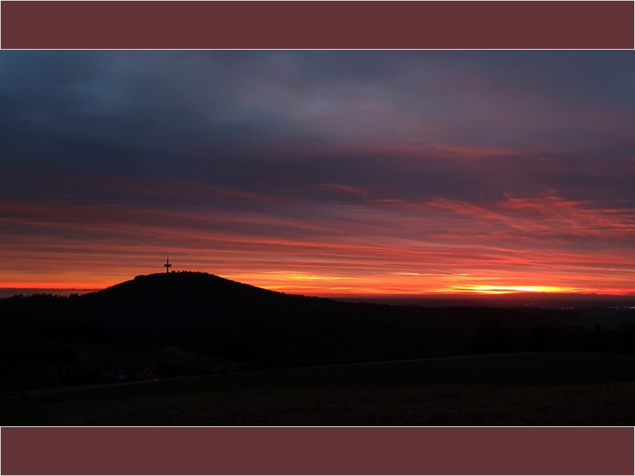 Morgenrot am Duensberg