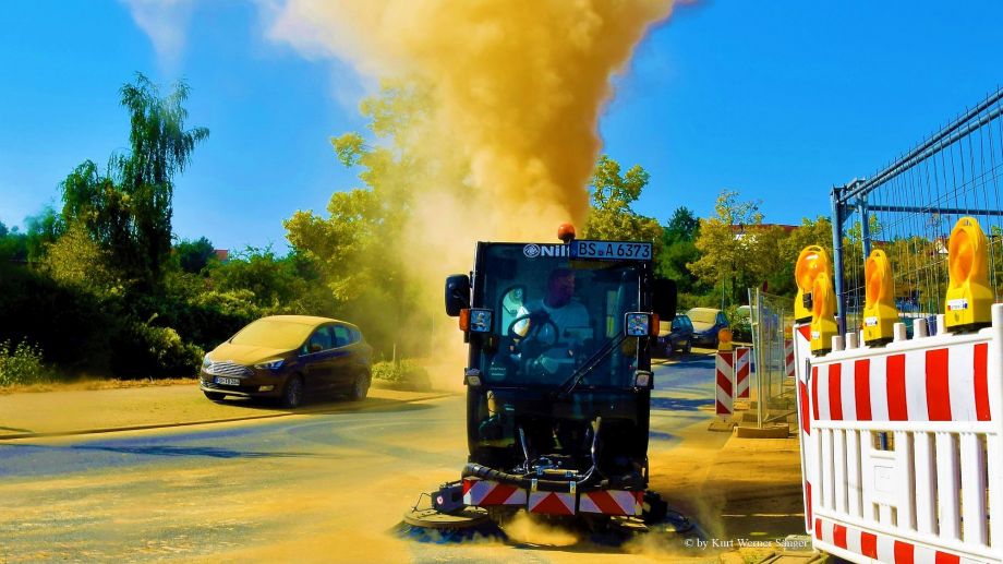 Kehrmaschine Kehrmaschine