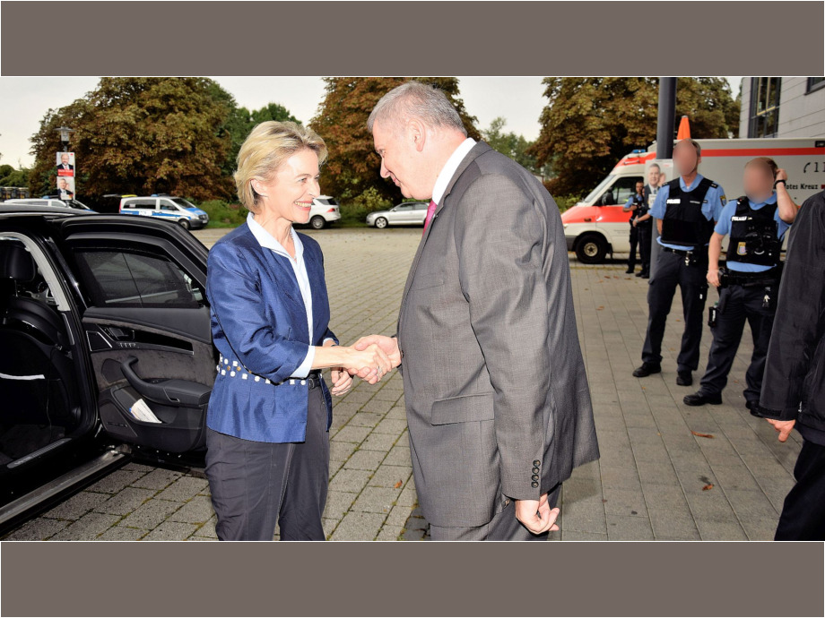 Ursula von der Leyen und Oswin Veidt, Bad Vilbel Ursula von der Leyen und Oswin Veidt, Bad Vilbel