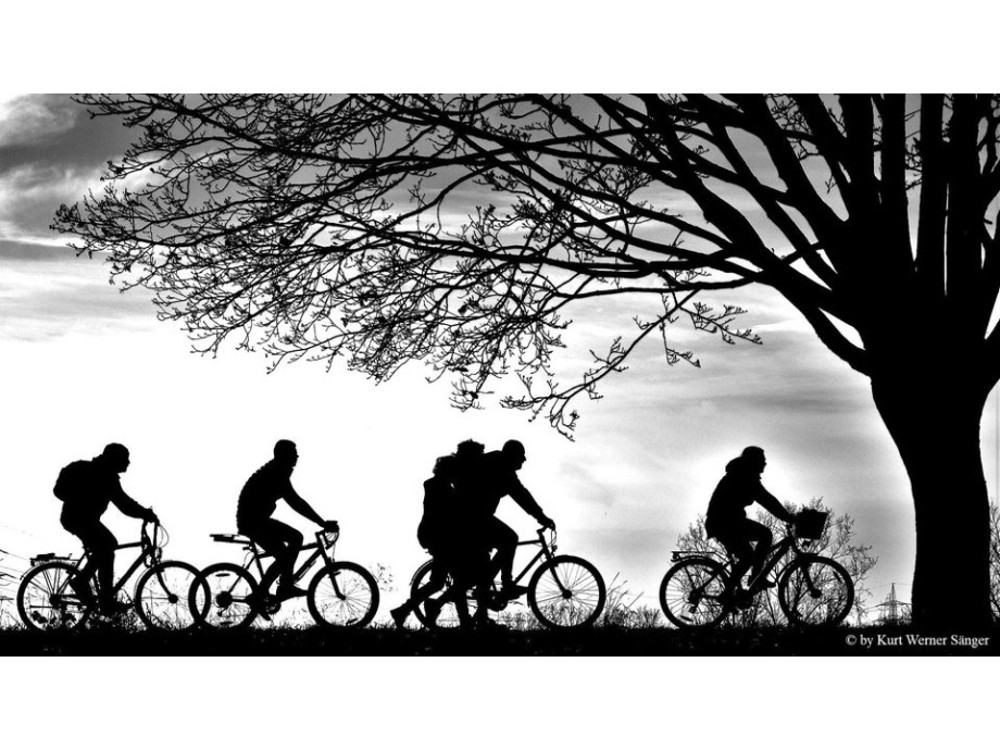 Radfahrer Nidda Uferweg Dortelweil Radfahrer Nidda Uferweg Dortelweil
