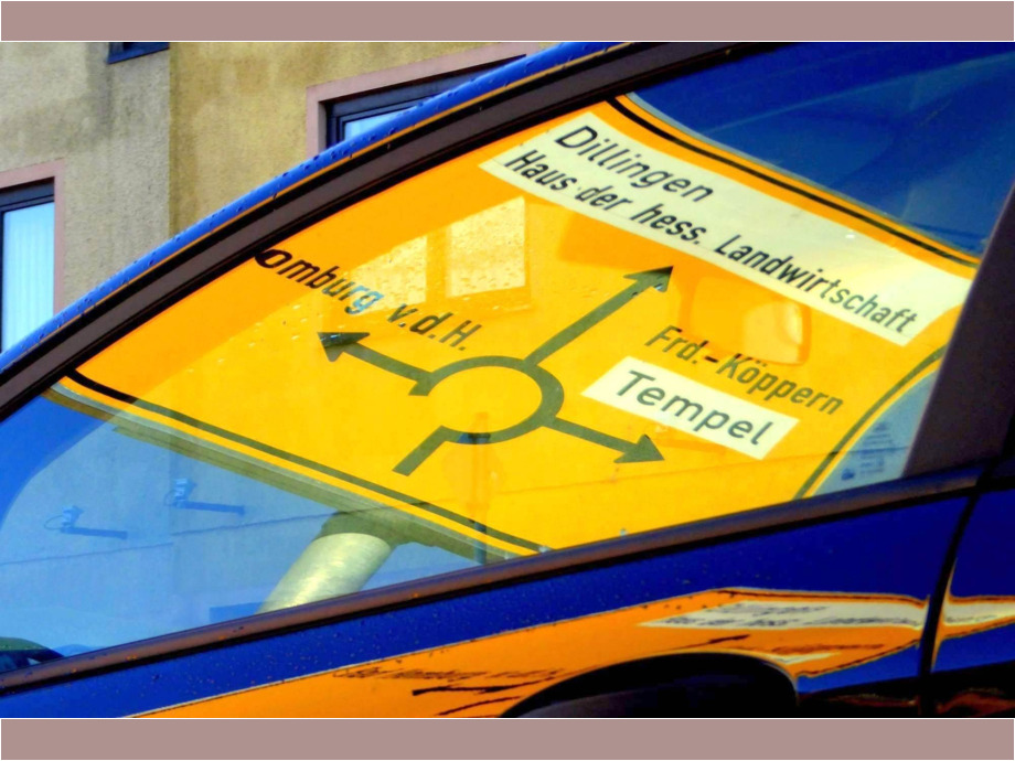 Spiegelungen von Buchstaben