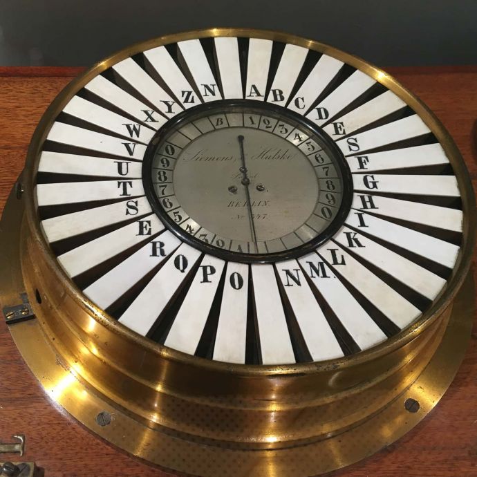 Buchstaben im Kreis Buchstaben im Kreis