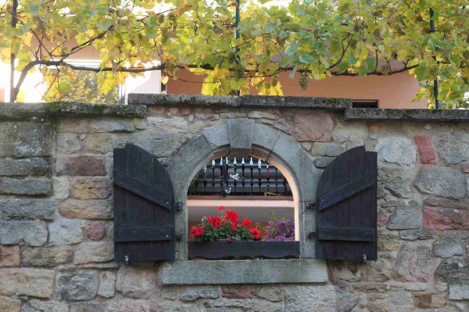 Kleine Details ergänzen das Idyll in Gleisweiler. Kleine Details ergänzen das Idyll in Gleisweiler.