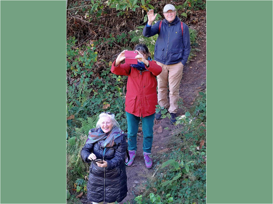 Die Bergwanderer grüßen die Sessellifter Die Bergwanderer grüßen die Sessellifter
