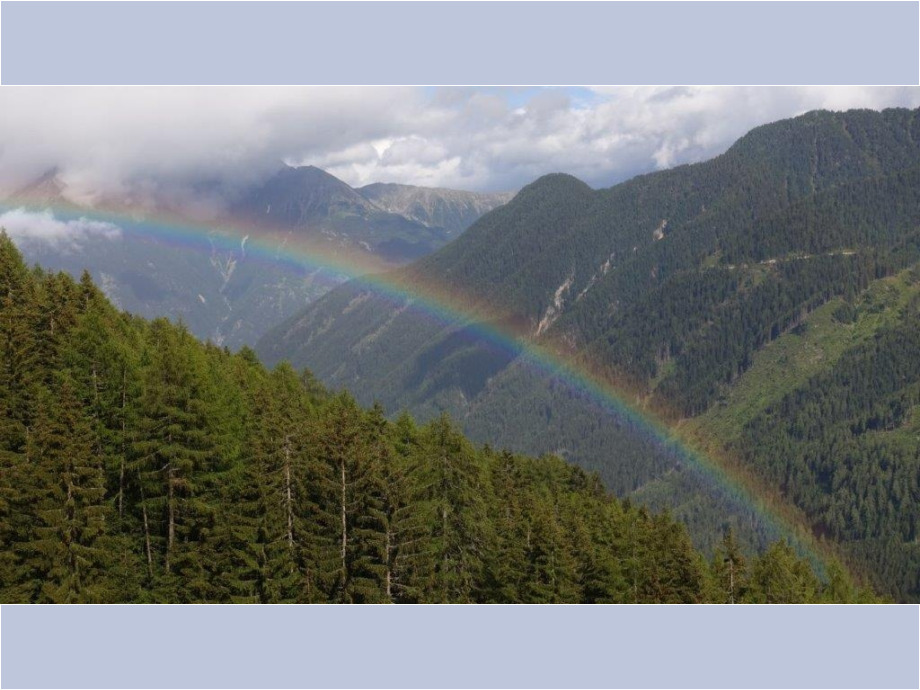 Regenbogen in den Alpen