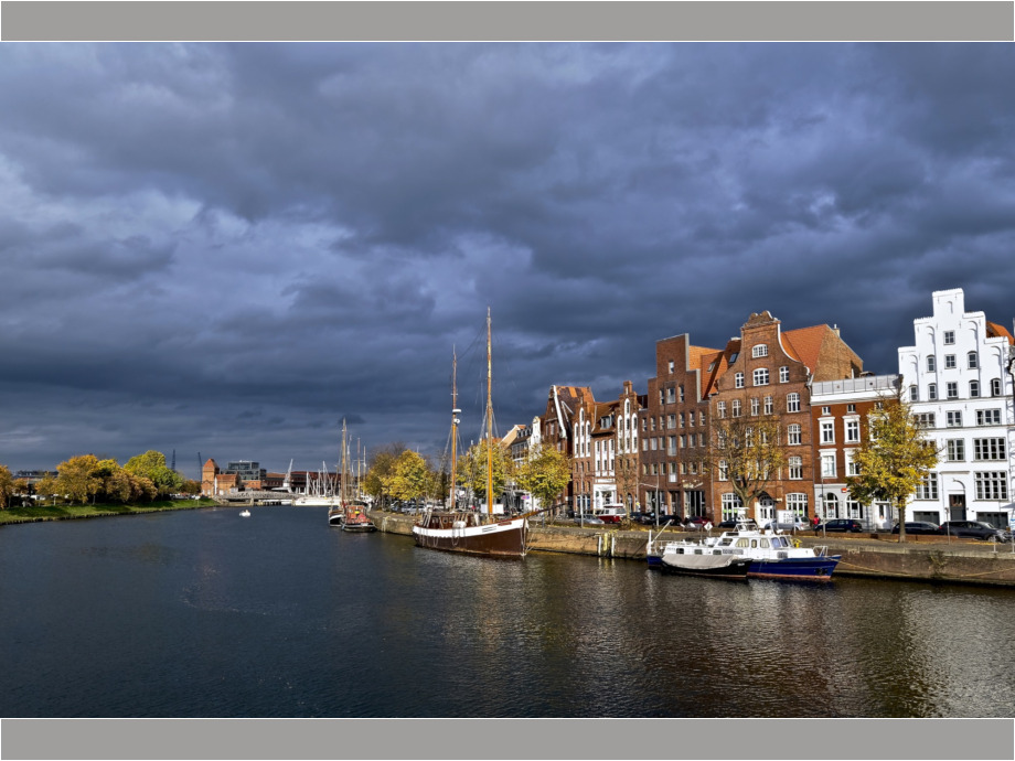 Regenschauer über Lübeck